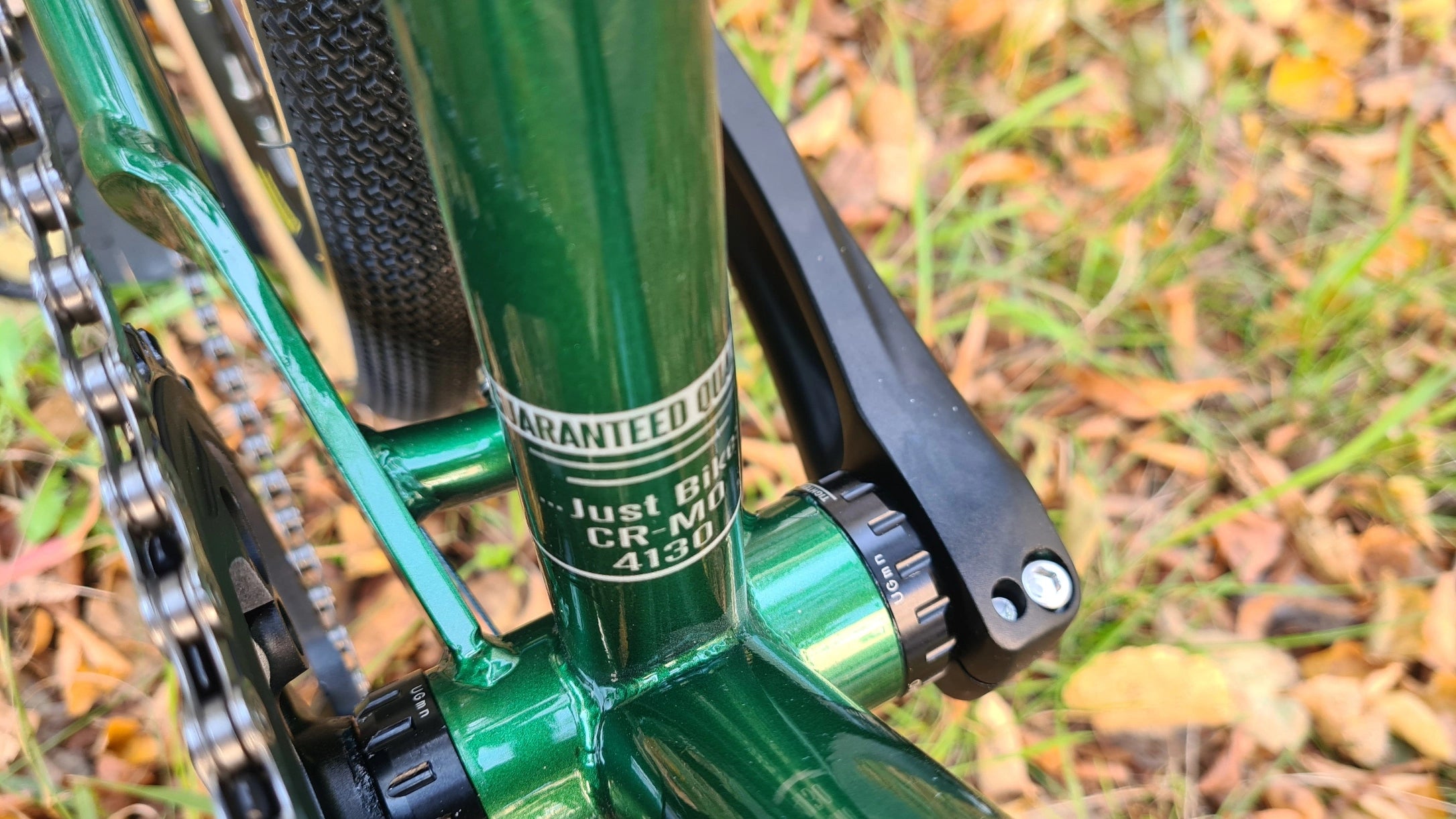 JUST BIKES JB06 GRAVEL BIKE WITH SHIMANO GRX-600 British Racing Green