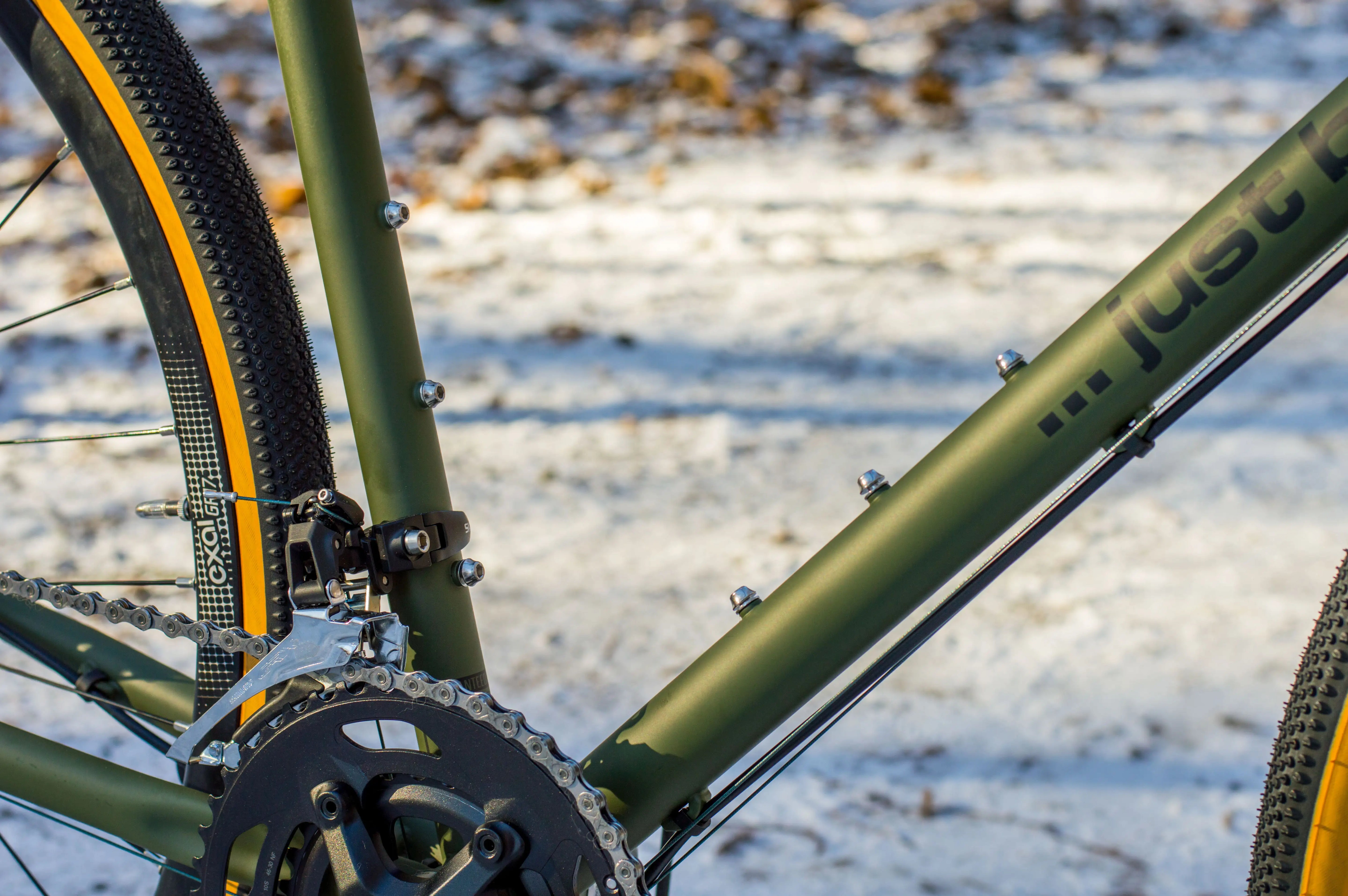 JUST BIKES JB04 GRAVEL BIKE WITH SHIMANO GRX-RX400 2x10 OLIVE GREEN