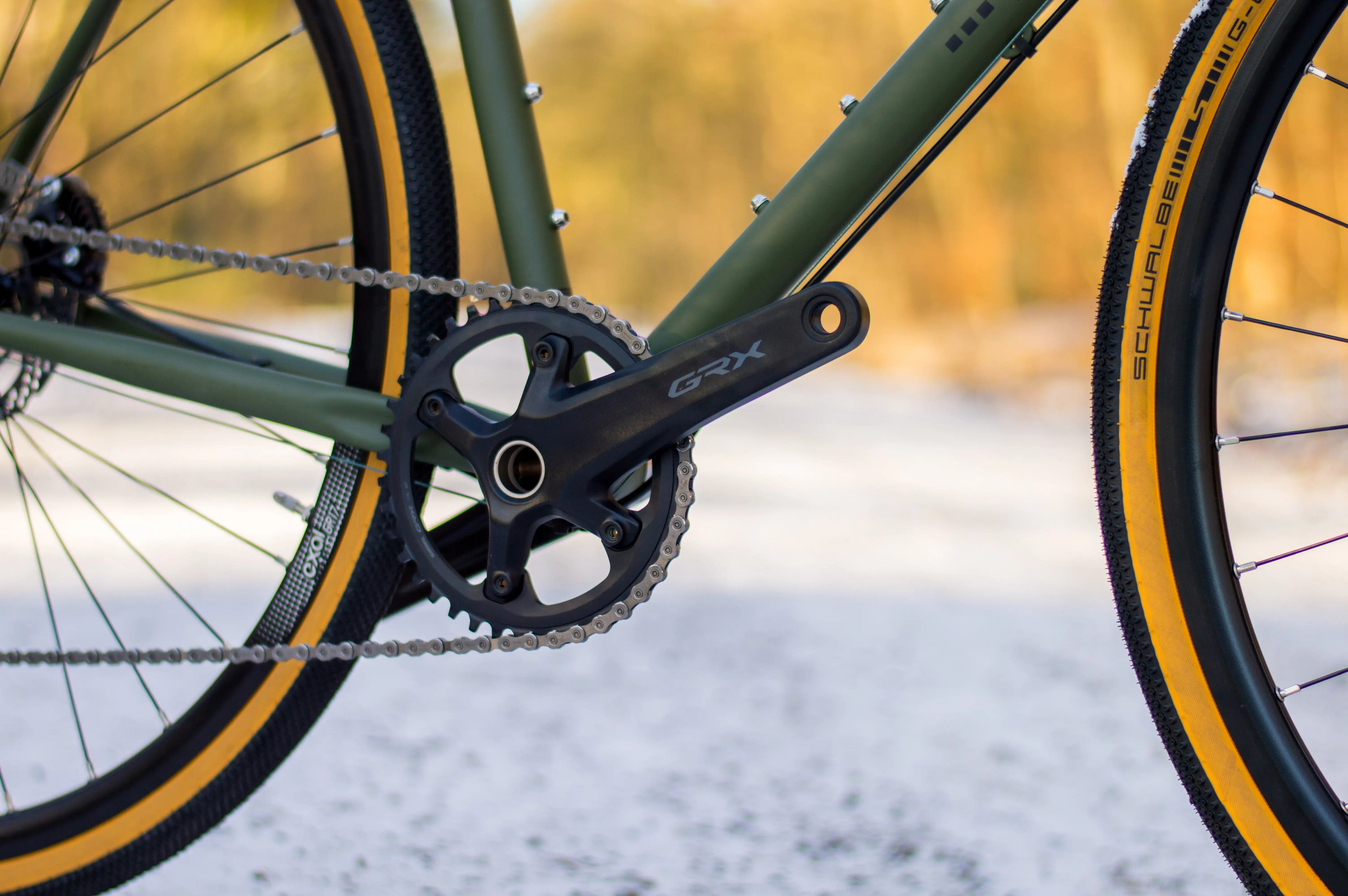 JUST BIKES JB04 GRAVEL BIKE WITH SHIMANO GRX-600 OLIVE GREEN