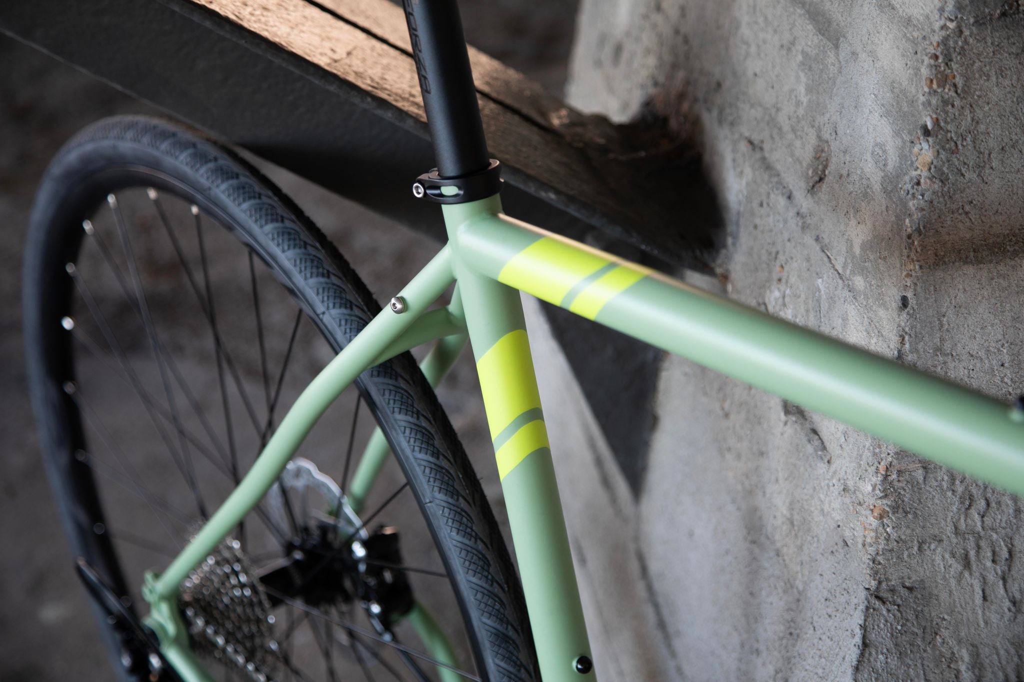 Eddy Merckx Pévèle ST Stahl Gravelbike Shimano GRX400 2x10 Carbon Gabel