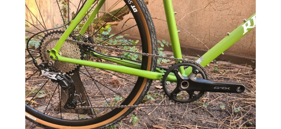 RITCHEY OUTBACK DISC GRAVELBIKE GUAC Y CREMA MIT SHIMANO GRX-600 KOMPLETTRAD