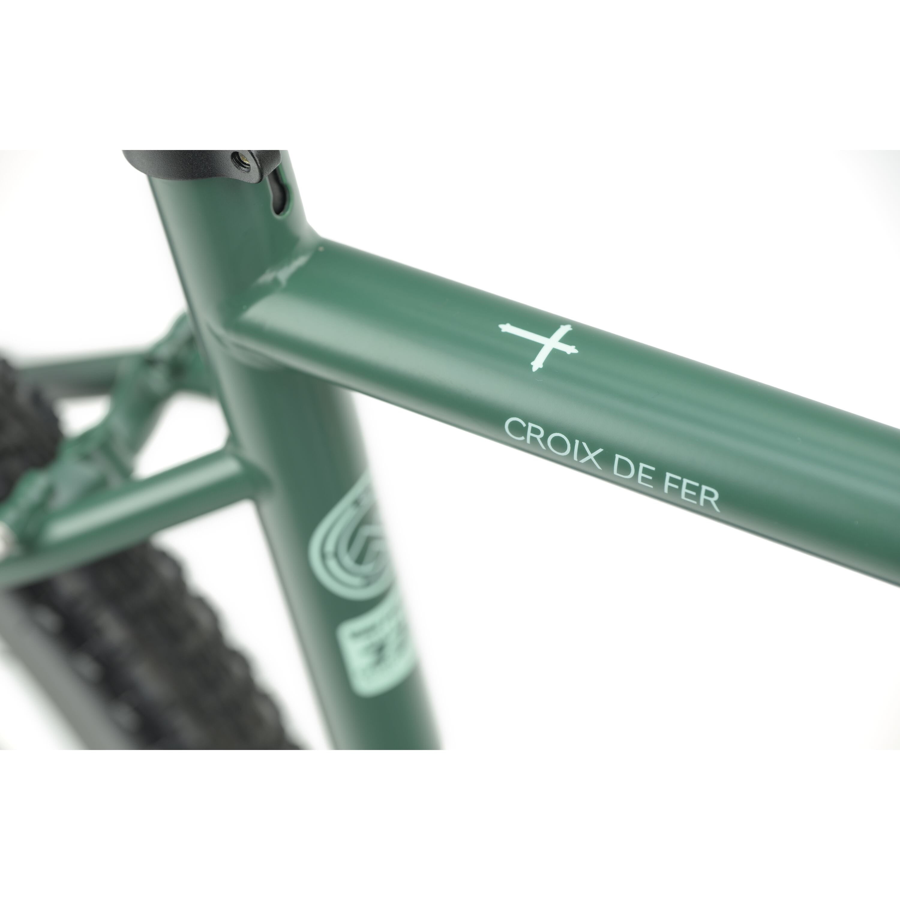 Genesis Croix De Fer 20 Reynolds 725 CrMo Stahlrohrsatz Gravel Bike Shimano Cues 2x10 Diana Moss