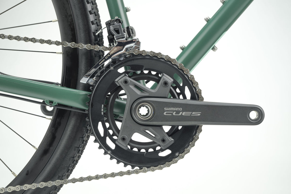 Genesis Croix De Fer 20 Reynolds 725 CrMo Stahlrohrsatz Gravel Bike Shimano Cues 2x10 Diana Moss