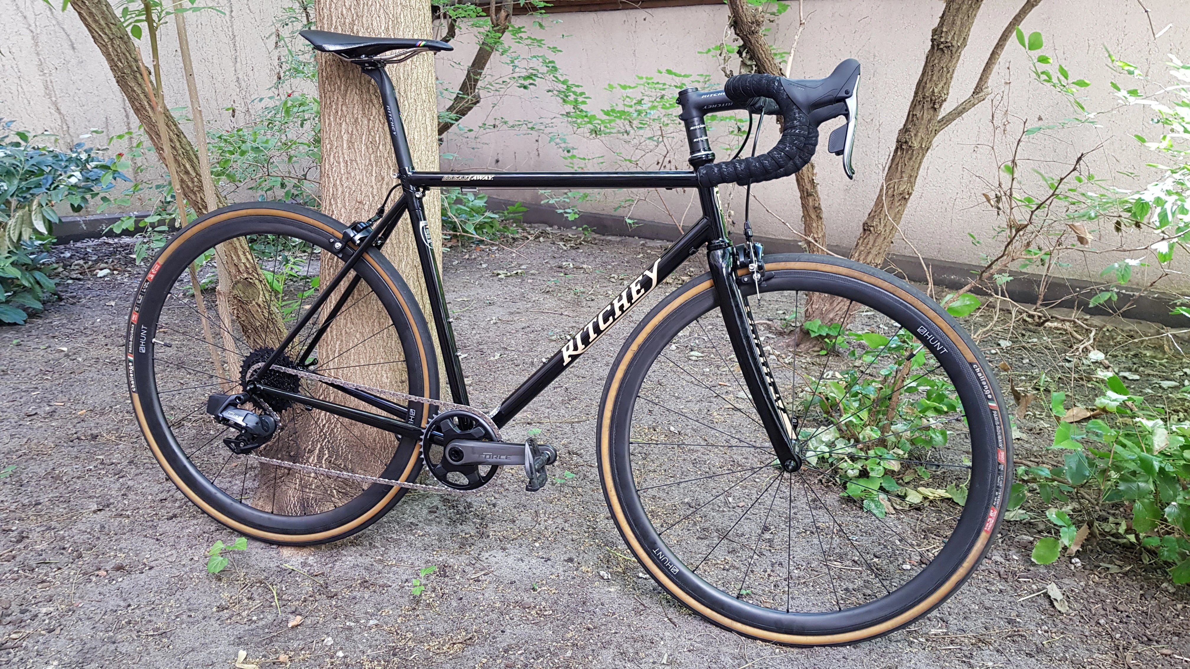 Ritchey_Road_Logic_Break_Away Black Tan