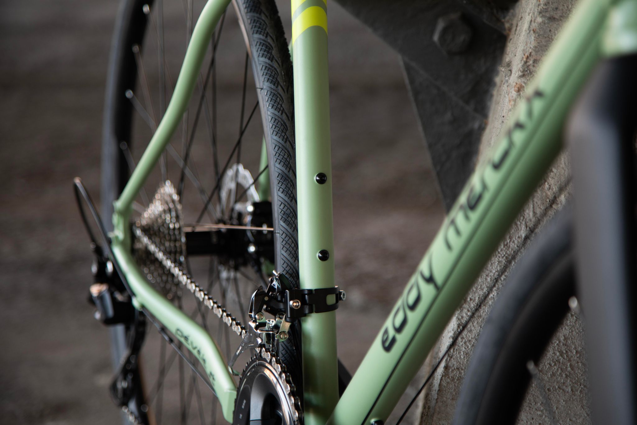 Eddy Merckx Pévèle ST Stahl Gravelbike Shimano GRX400 2x10 Carbon Gabel