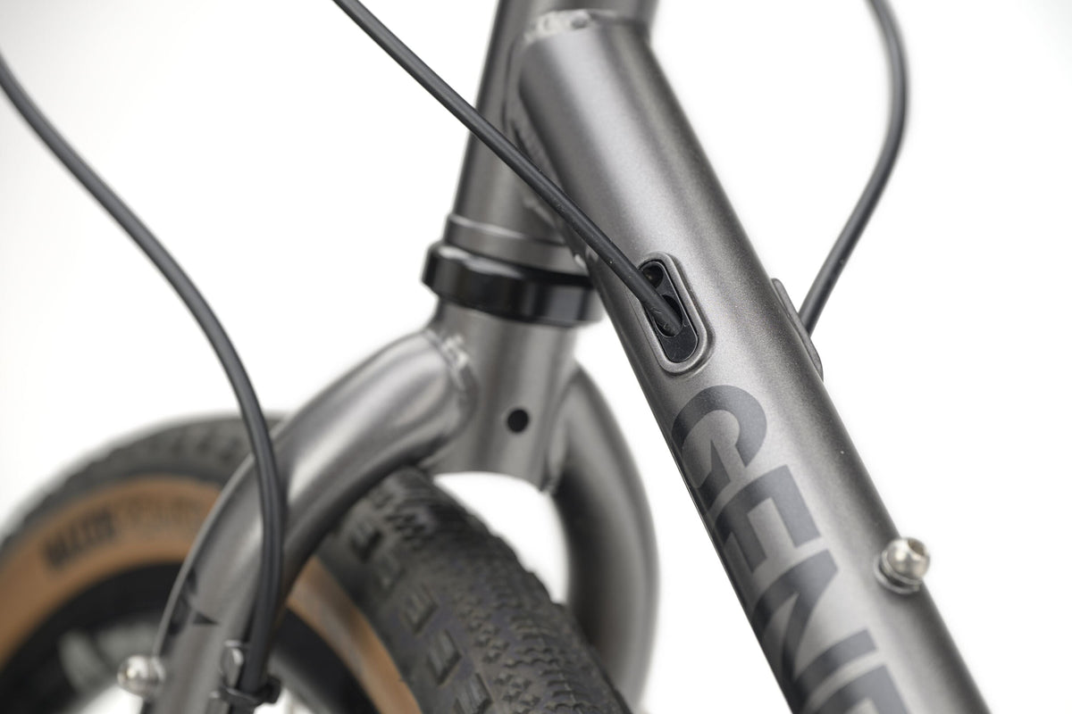Genesis Croix De Fer 20 Gravel Bike Flat Bar Shimano Cues Greymiriquai